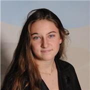 Étudiante à la faculté, je me propose de donner des cours particulier en face à face ou en ligne :)